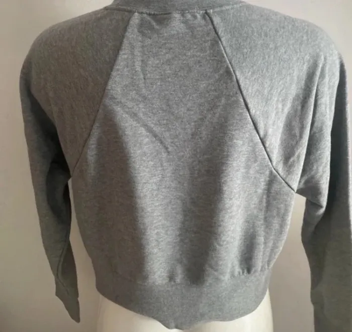 Pull Nike taille S - photo numéro 4