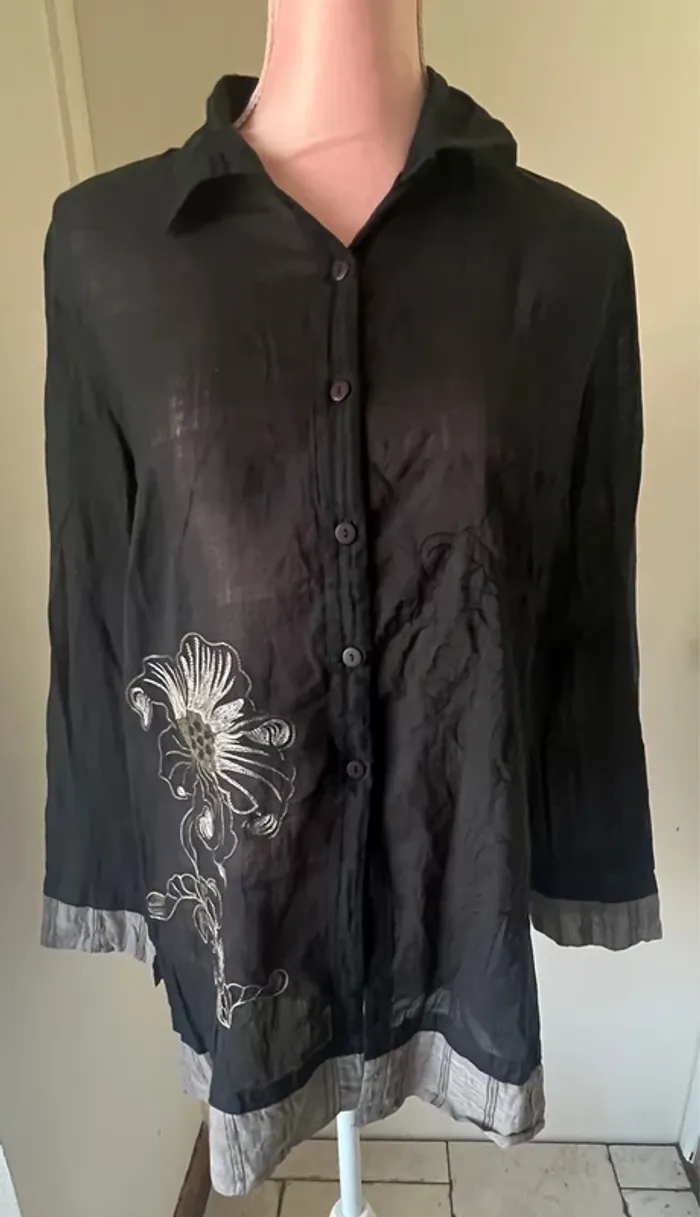 Chemise légère taille 40 Nitya 100% coton