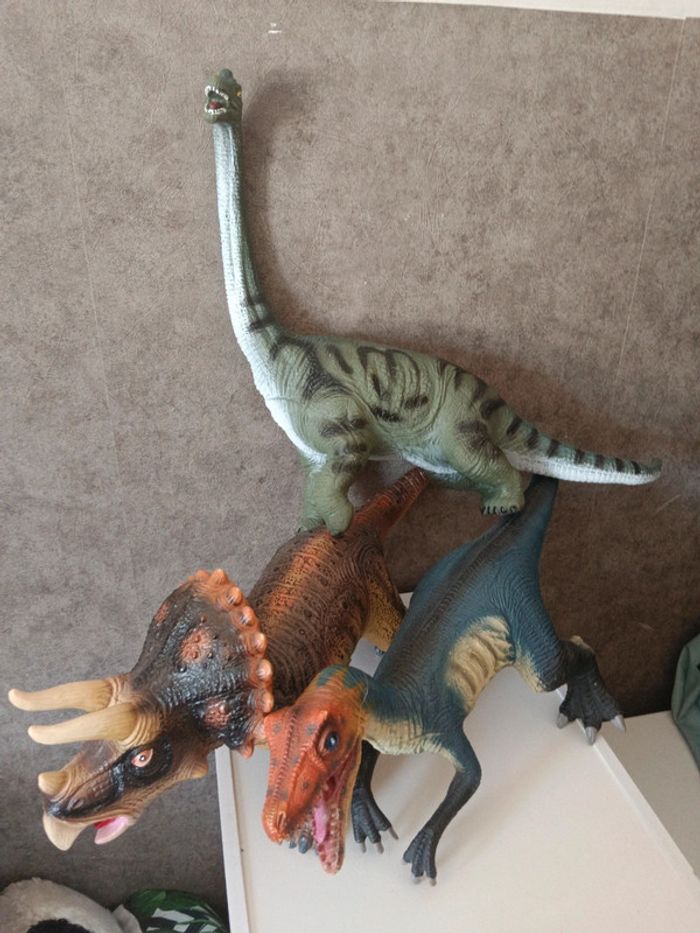Lot de 3 dinosaures