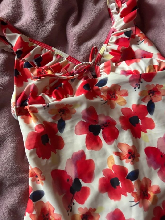 Maillot de bain une pièce neuf - photo numéro 2