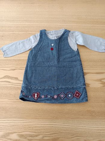 Tenue de printemps avec robe en jeans et haut léger à manches longues confetti et bout'chou 12mois