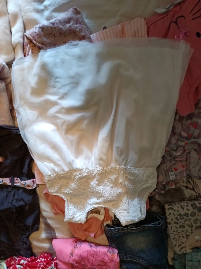 Vêtements fille 2ans - photo numéro 4