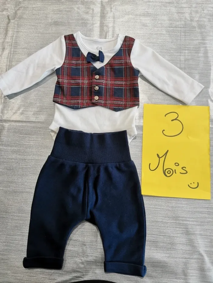 Ensemble de cérémonie body et pantalon 3 mois