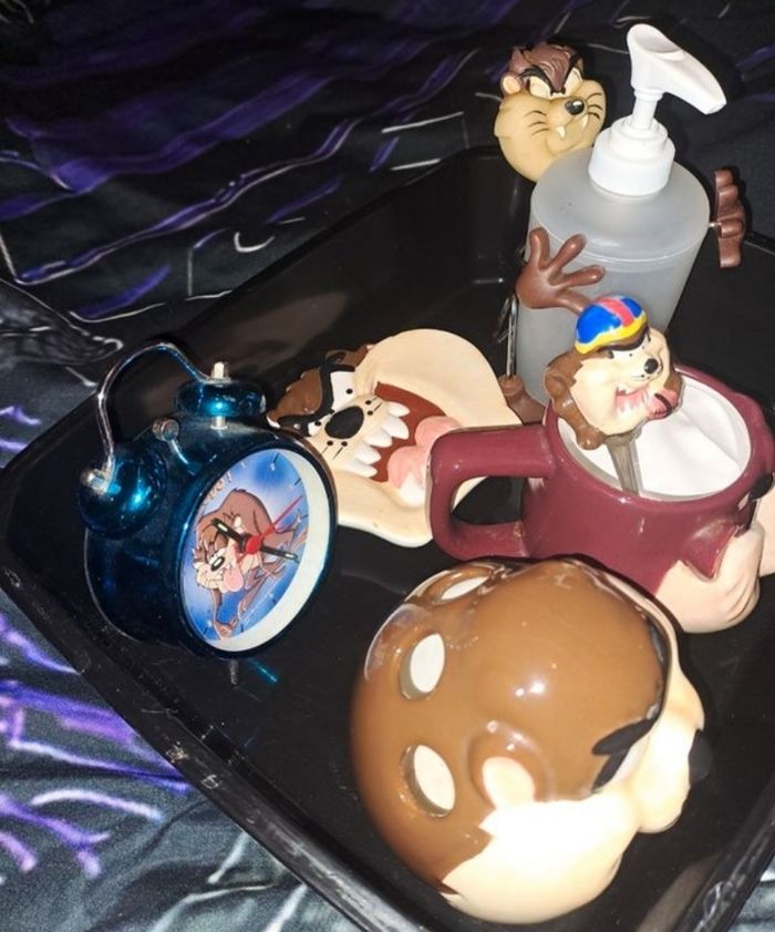 Lot d'objets TAZ - photo numéro 2