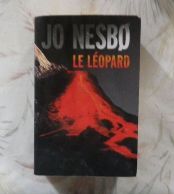 LE LEOPARD de Jo NESBQ Ed. France Loisirs
