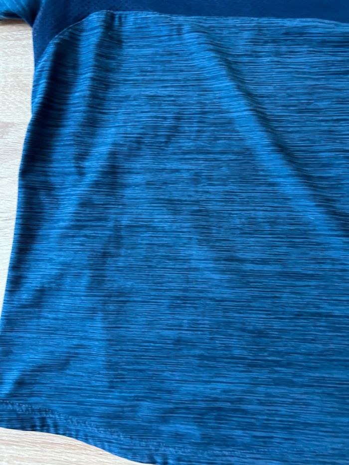 T shirt bleu décathlon 5/6 ans - photo numéro 12