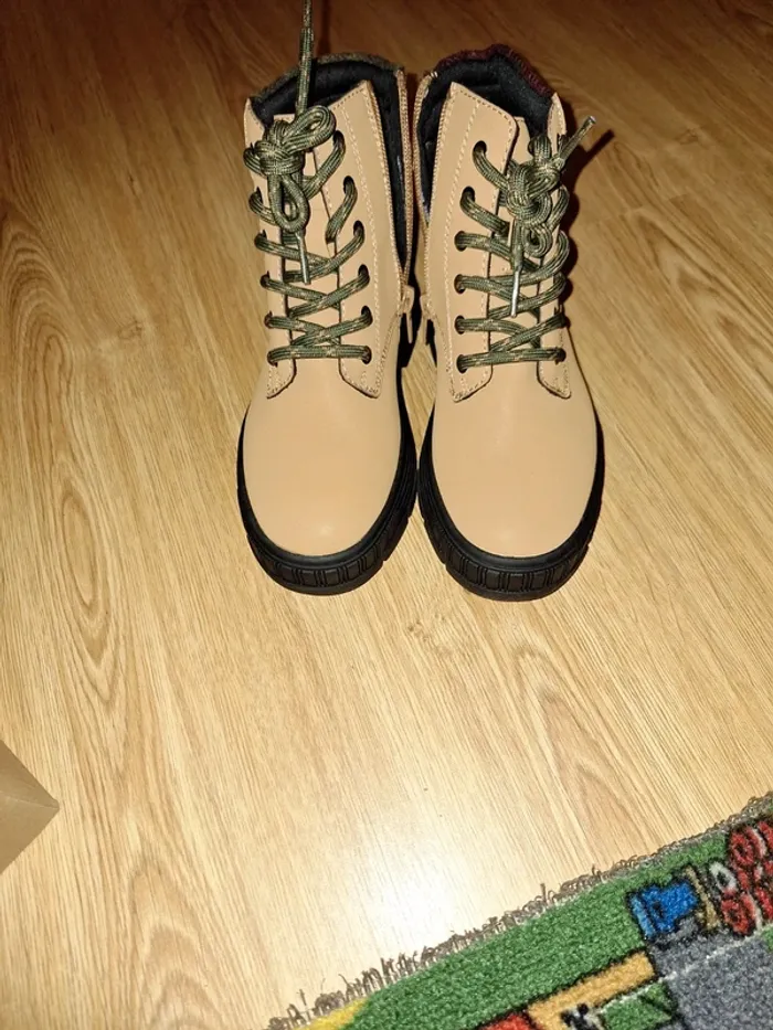 Bottines garçon 31 neuves - photo numéro 2