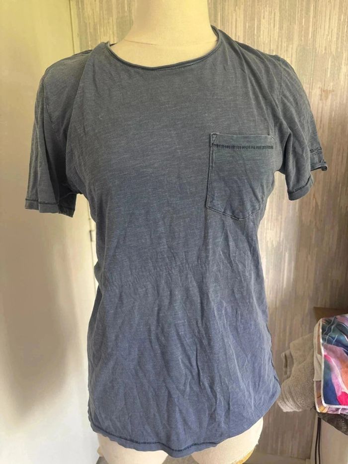 T shirt unis taille 42 marque Teddy smith