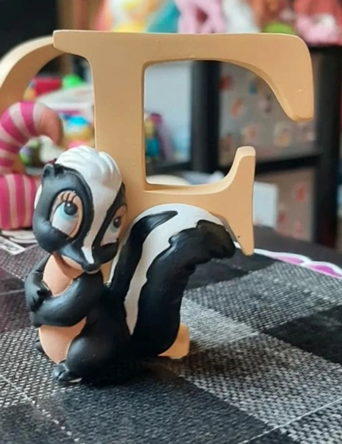 Figurine Disney bambi fleur