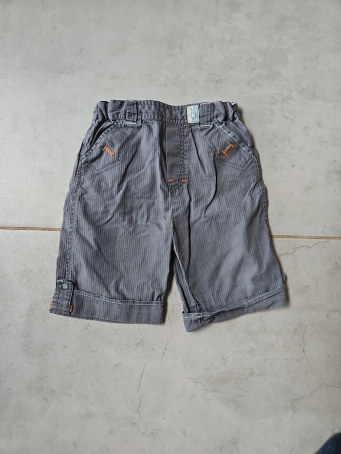 Short 3 ans