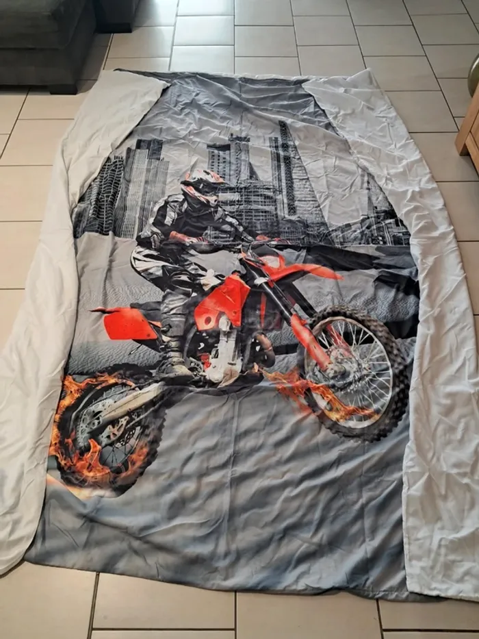 Couette 2 taies d'oreiller Moto cross neuf - photo numéro 3
