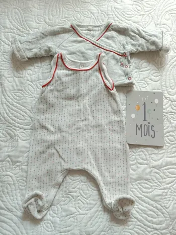 Ensemble grenouillère et gilet Petit Bateau 1 mois