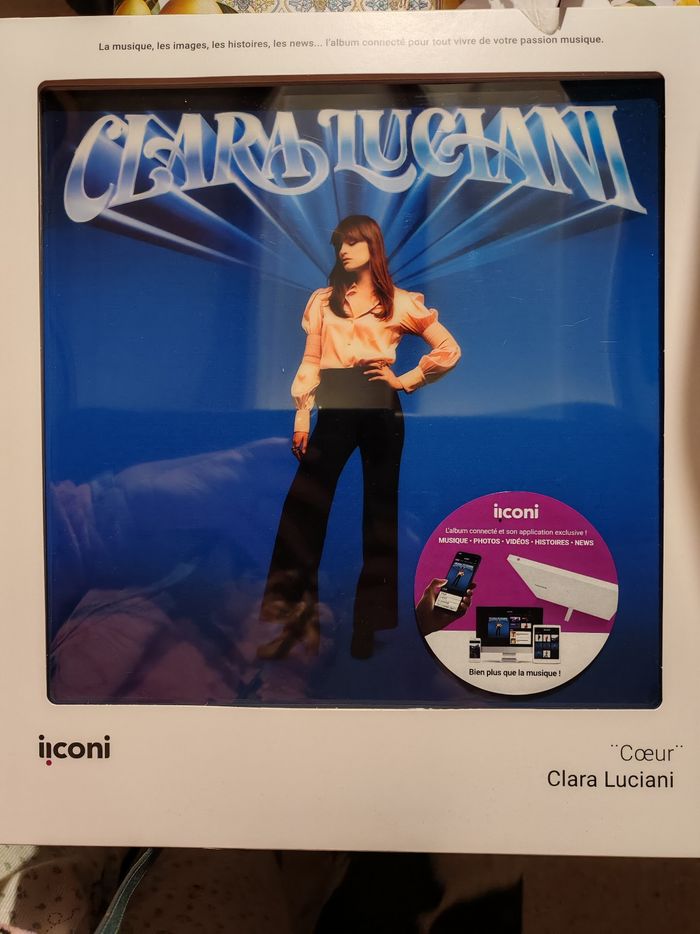 Album connecté clara luciani