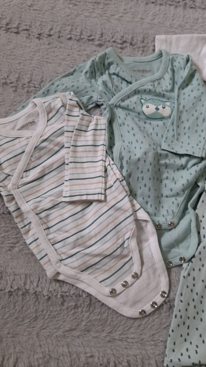 Ensemble complet 1 mois - photo numéro 2