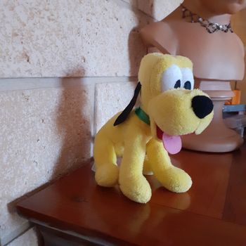 Doudou-peluche Pluto *Disney