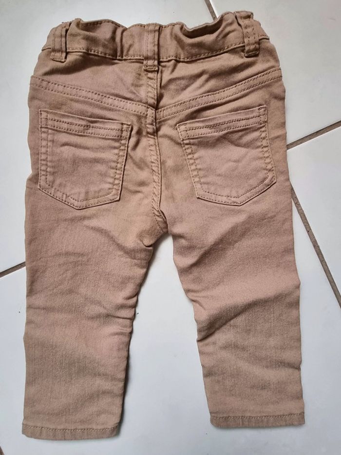 Jean 12 mois Gémo - photo numéro 2