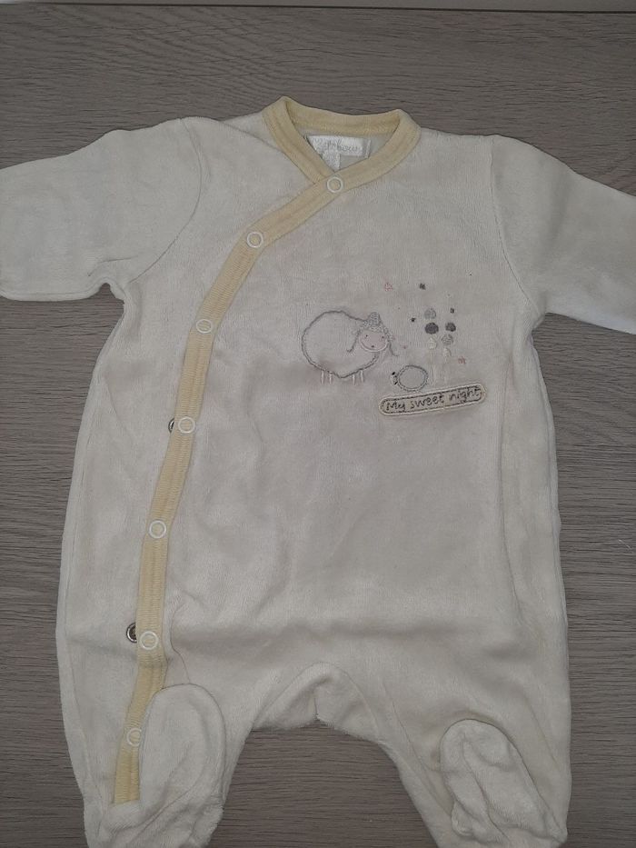 Lot pyjamas - photo numéro 3