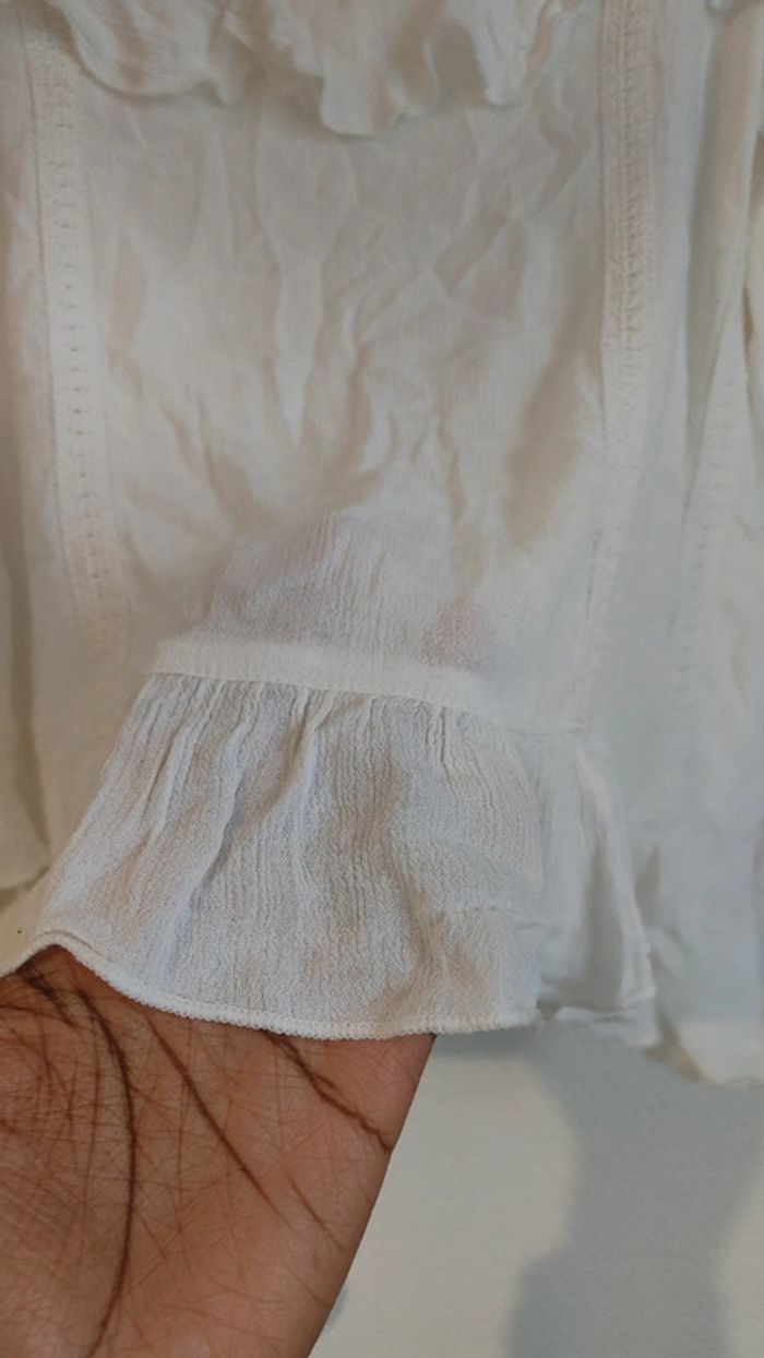 Top blanc bretelles en tissu léger coton en bon état - photo numéro 3