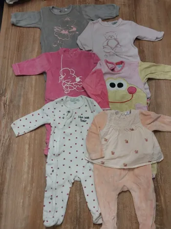 Lot 6 pyjamas 6mois