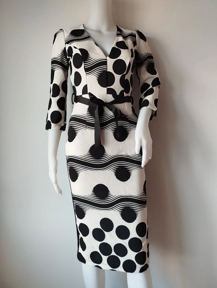 Robe chic fendue à l'arrière Rinascimento XS