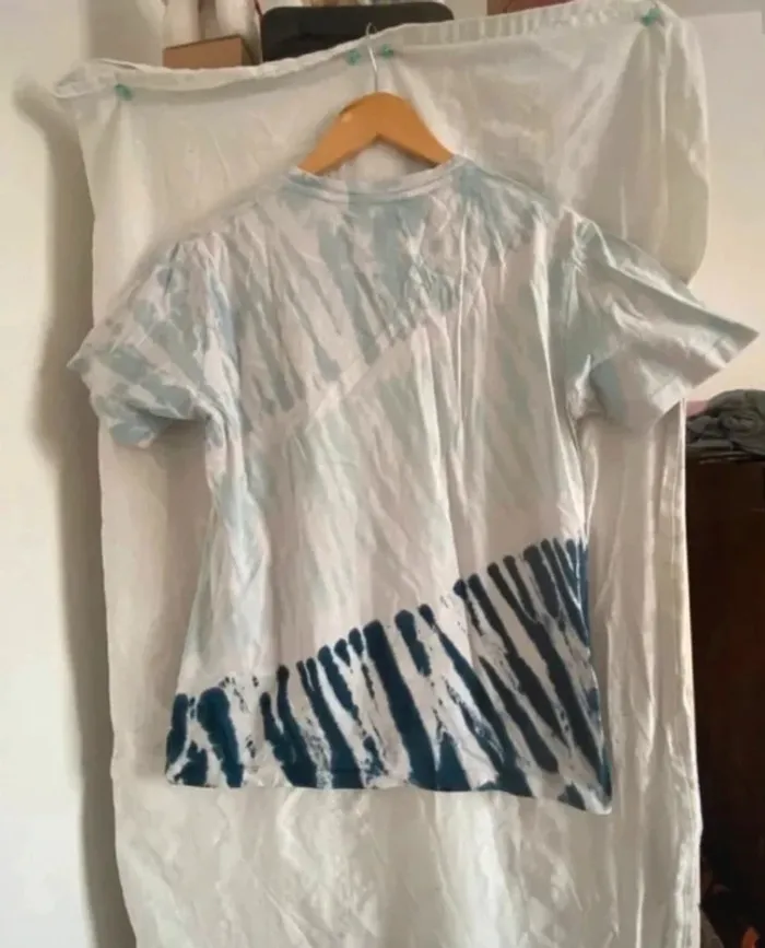 Tee-shirt - photo numéro 2