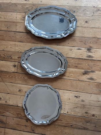 Lot 3 grands plats inox 18%
