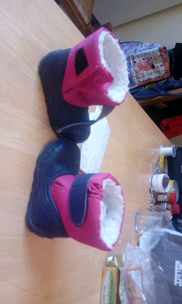 Bottes hiver fille taille 22/23 - photo numéro 4