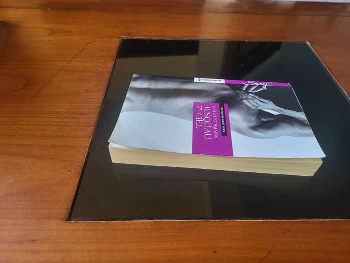 Livre 📖  jusqu'à  aux 7 ème ciel - photo numéro 2