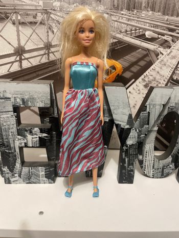 Poupée Barbie 