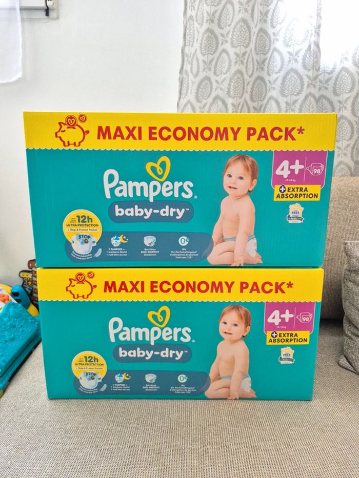 2 maxi pack pampers baby dry taille 4+ 196 couches