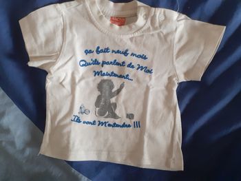 Tee shirt blanc motif écriture