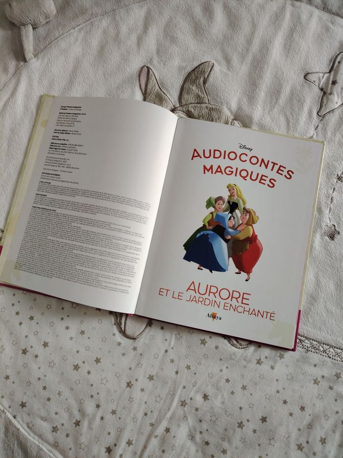 Livre aurore - photo numéro 2