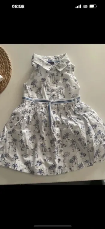 Robe neuve 24 mois