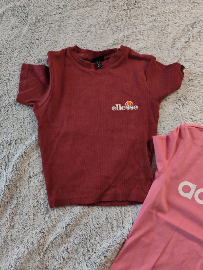 Lot 2 t shirt sport xs - photo numéro 3