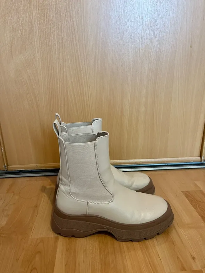 Bottes beige - photo numéro 2