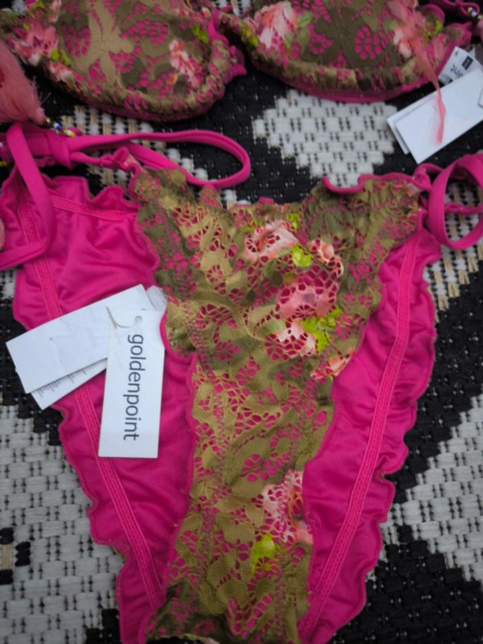 Maillot de bain goldenpoint taille 36 neuf - photo numéro 2