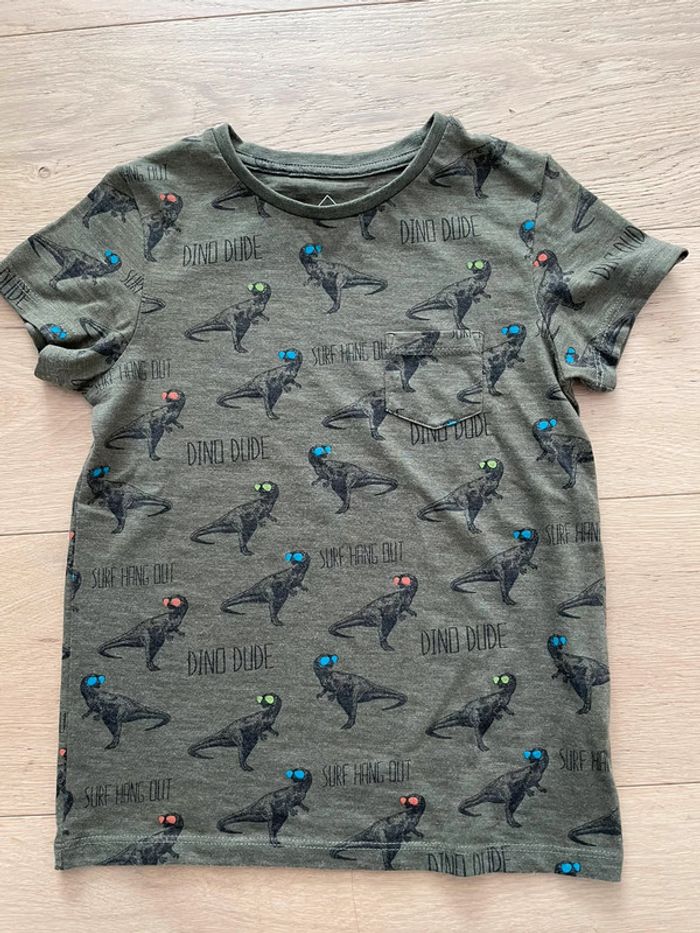 T-shirt tex 6/7 ans