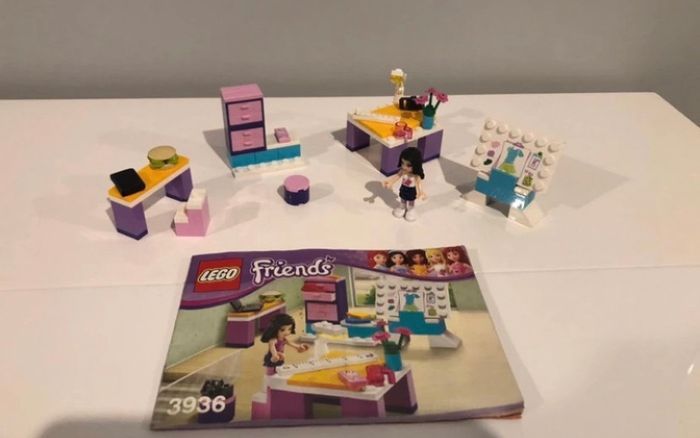 Lego Friends 3936 Le studio de dessin d Emma