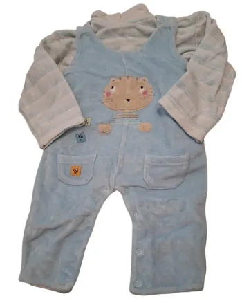 Ensemble 2 pièces absorba taille 18 mois en très bon état