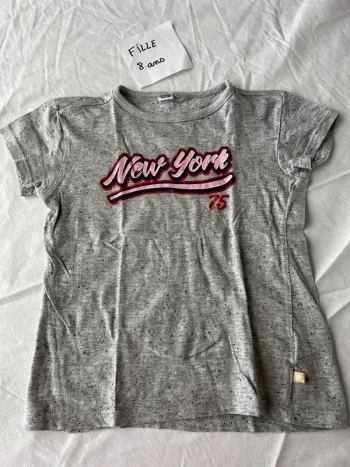 Tee shirt