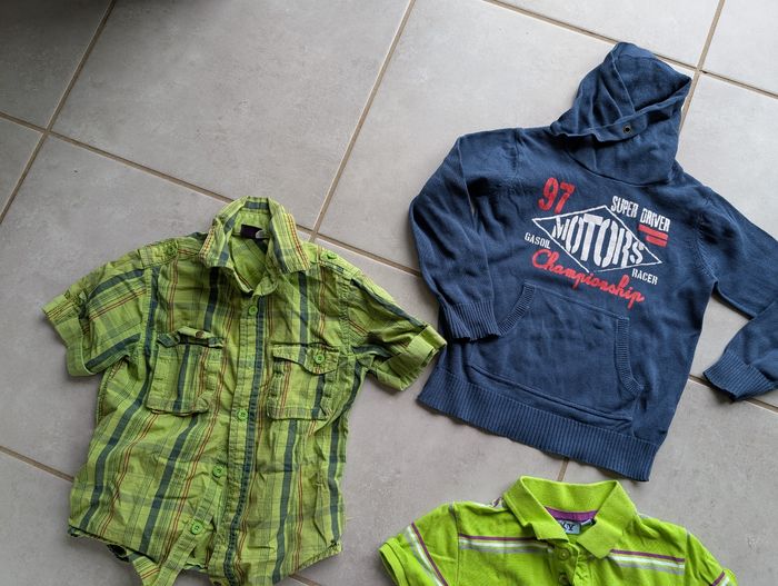 Lot vêtements garçon 5ans - photo numéro 3