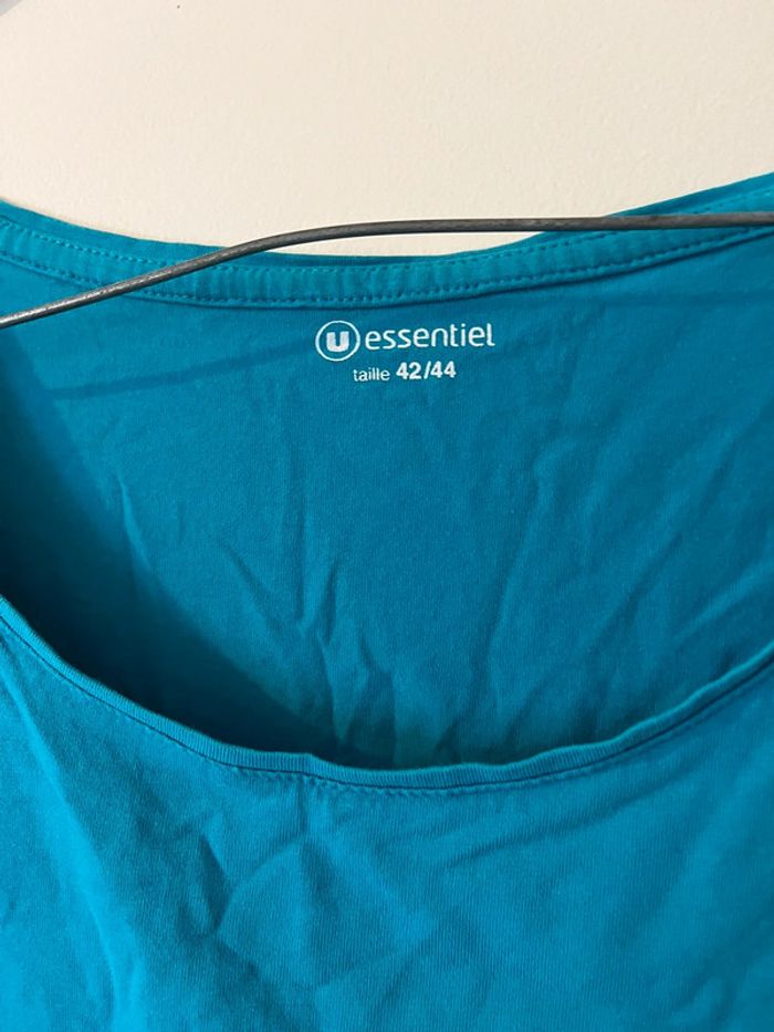 TEE shirt bleu - photo numéro 2