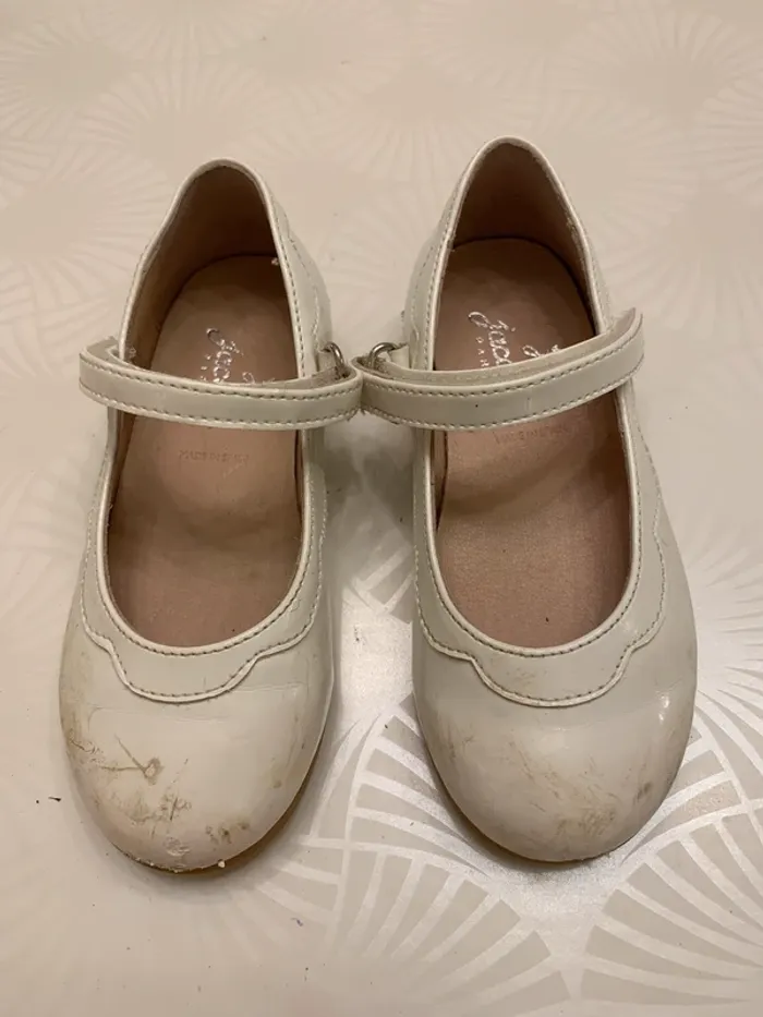 Lot chaussures Fille Jacadi 25 - photo numéro 2