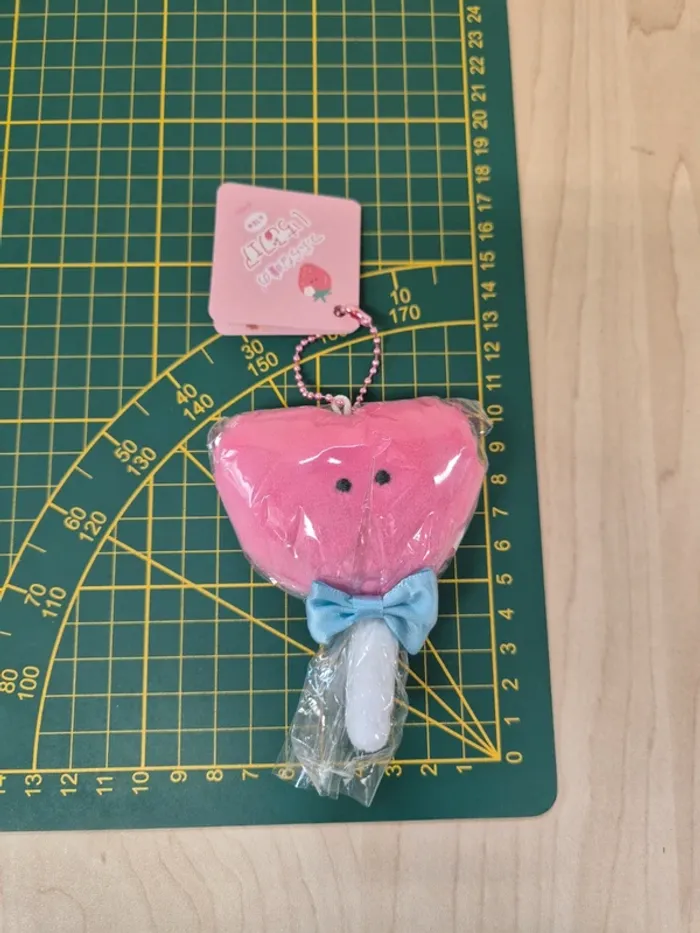 Porte-clés peluche Tsuburana Hitomi Ichigo Fare : Sucette - photo numéro 4