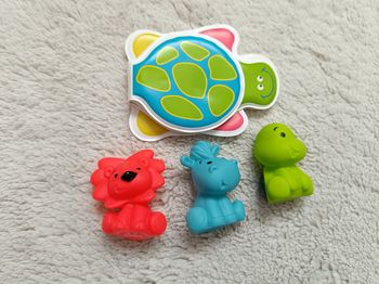 Lot jeux pour le bain