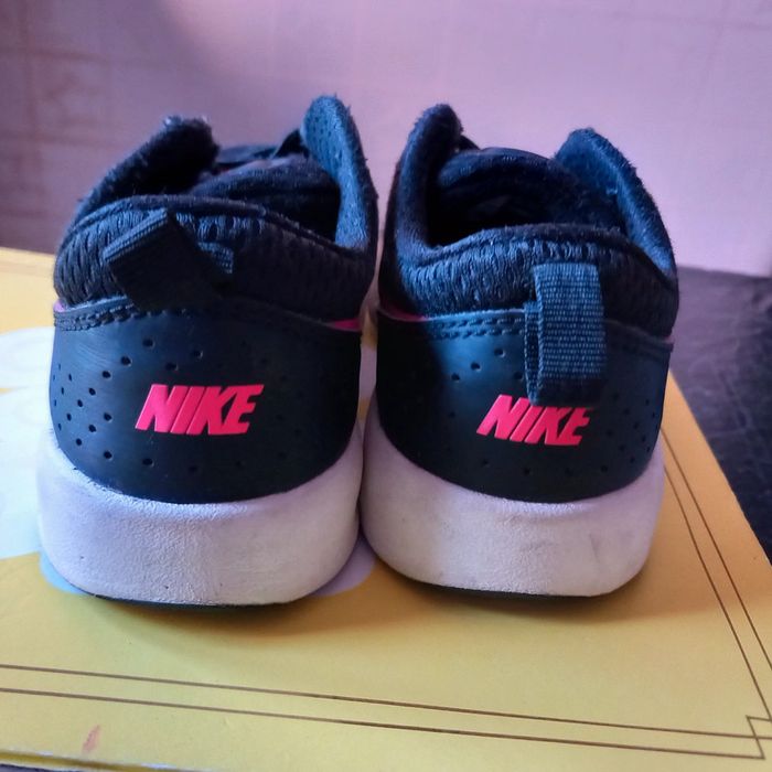 Basket nike fille sans lacets - photo numéro 2