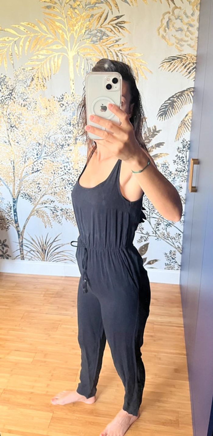 Combinaison pantalon noir taille S - photo numéro 2