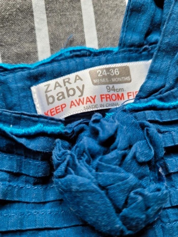 Robe et bloomer assorti 24/36 mois Zara - photo numéro 3