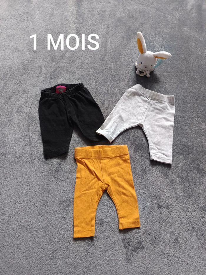 Lot 3 leggings 1 mois