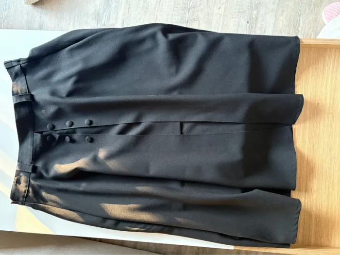 Jupe longue noire - photo numéro 2